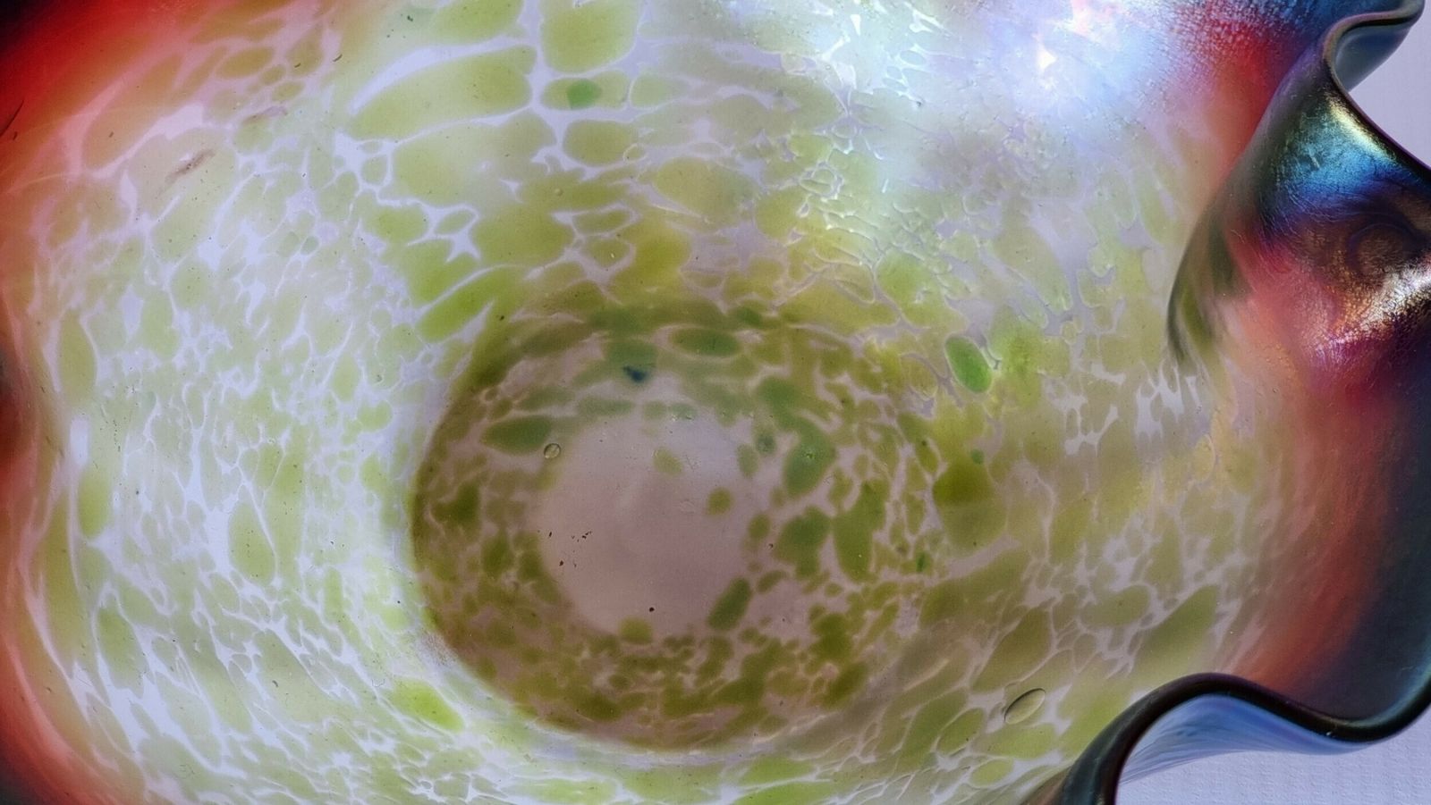 A Stunning Bohemian Art Glass Iridescent Bowl From The Loetz Factory photo 675.0