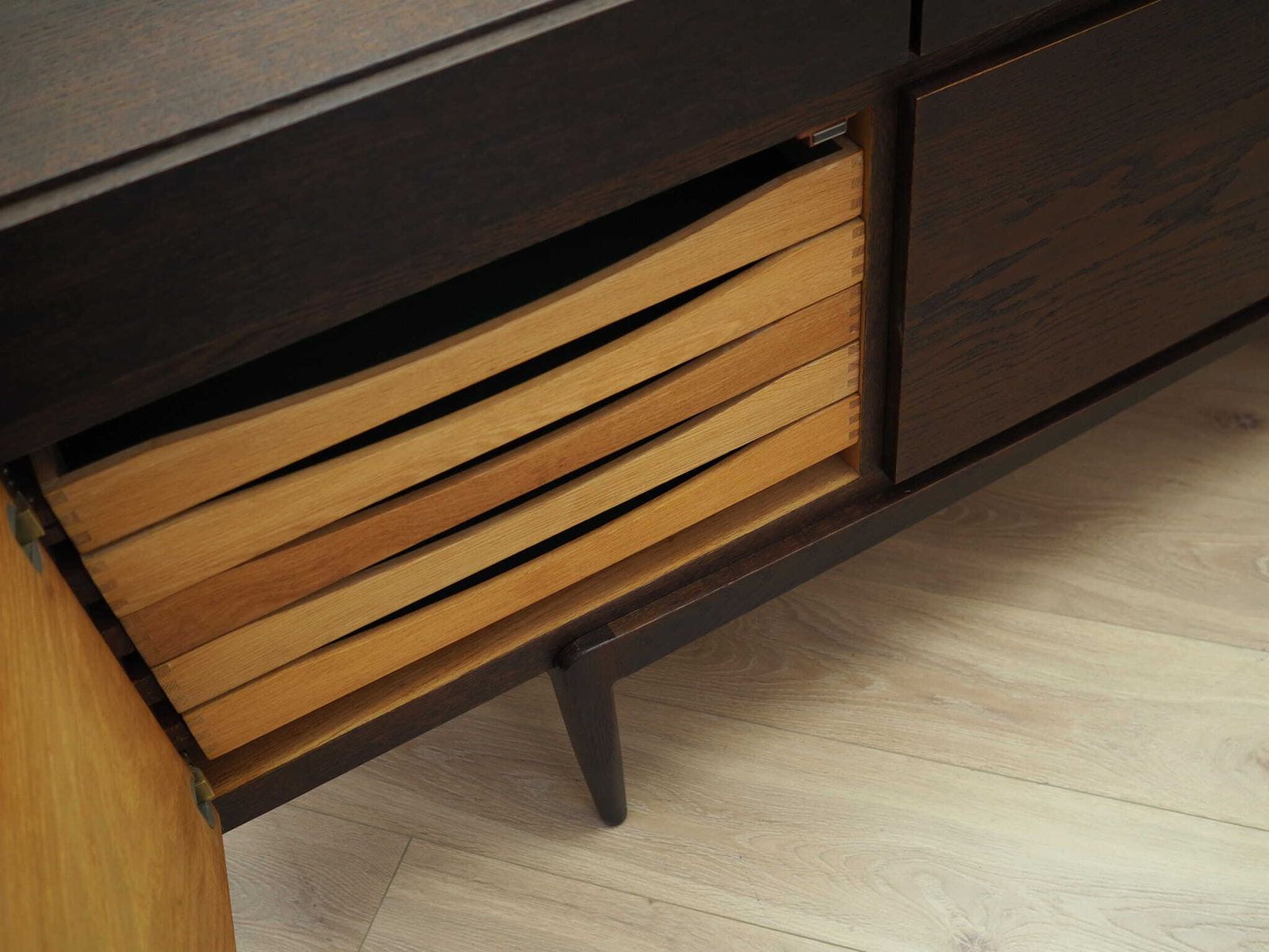 photo furniture Oak Sideboard, Danish Design, 1970s, Designer: Ib Kofod Larsen, Manufacturer: Faarup Møbelfabrik