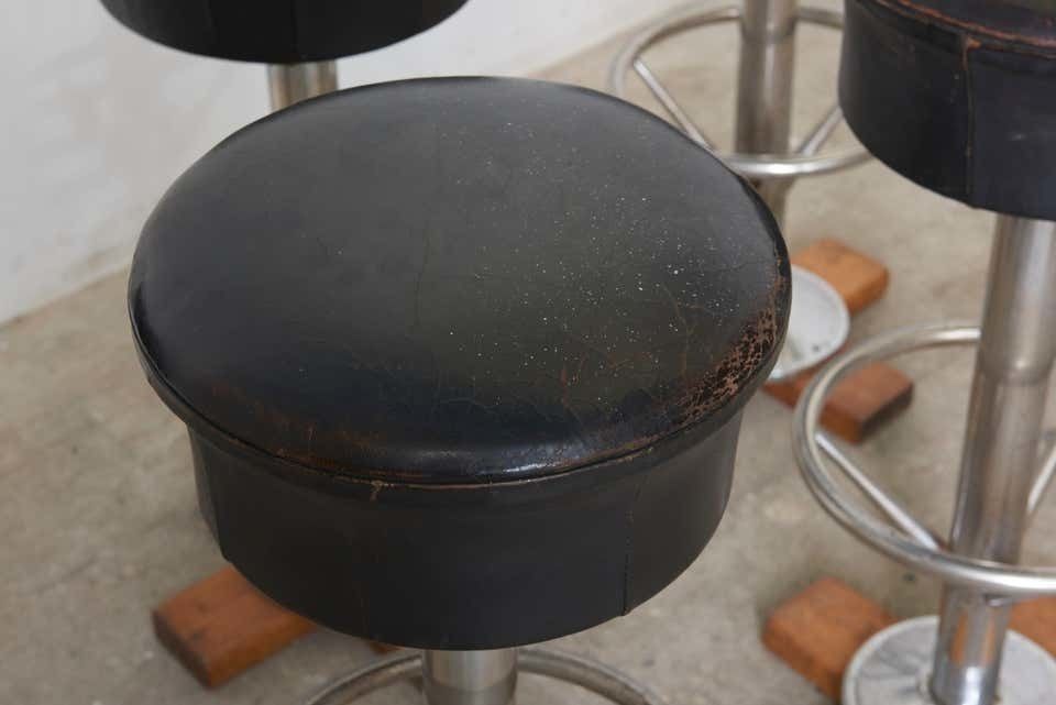 Set Of Five Belgium Revolving Barstools, 1960s photo vinterior