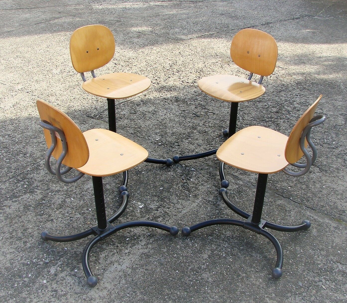Set Of 4 Kinnarps Chairs, 1970s photo vinterior
