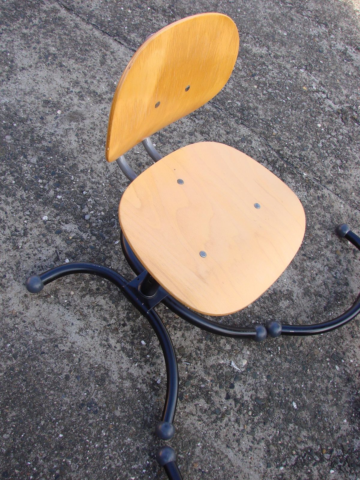 Furniture Set Of 4 Kinnarps Chairs, 1970s photo