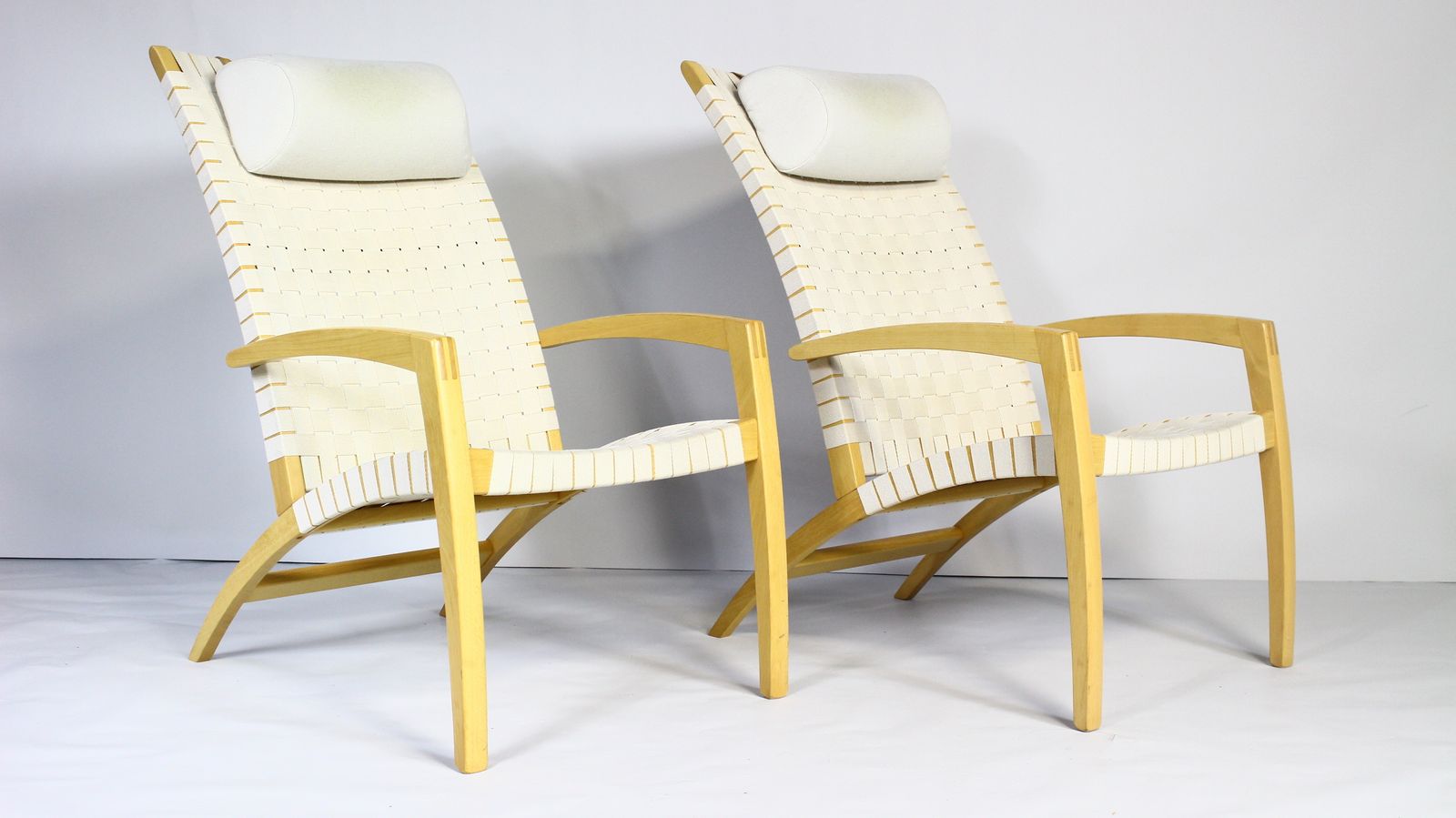 Luna Lounge Chair By Morten Gøttler For Findahls Møbelfabrik photo for sale