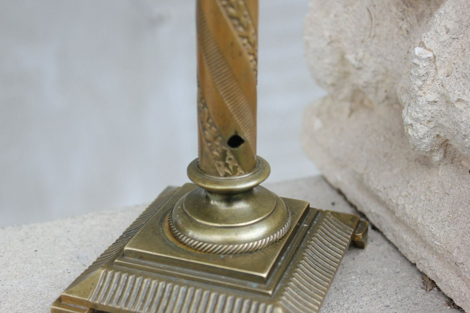 French Bronze Candlestick Single Mantle Baroque Candleholder Home Fireplace Decor photo vinterior