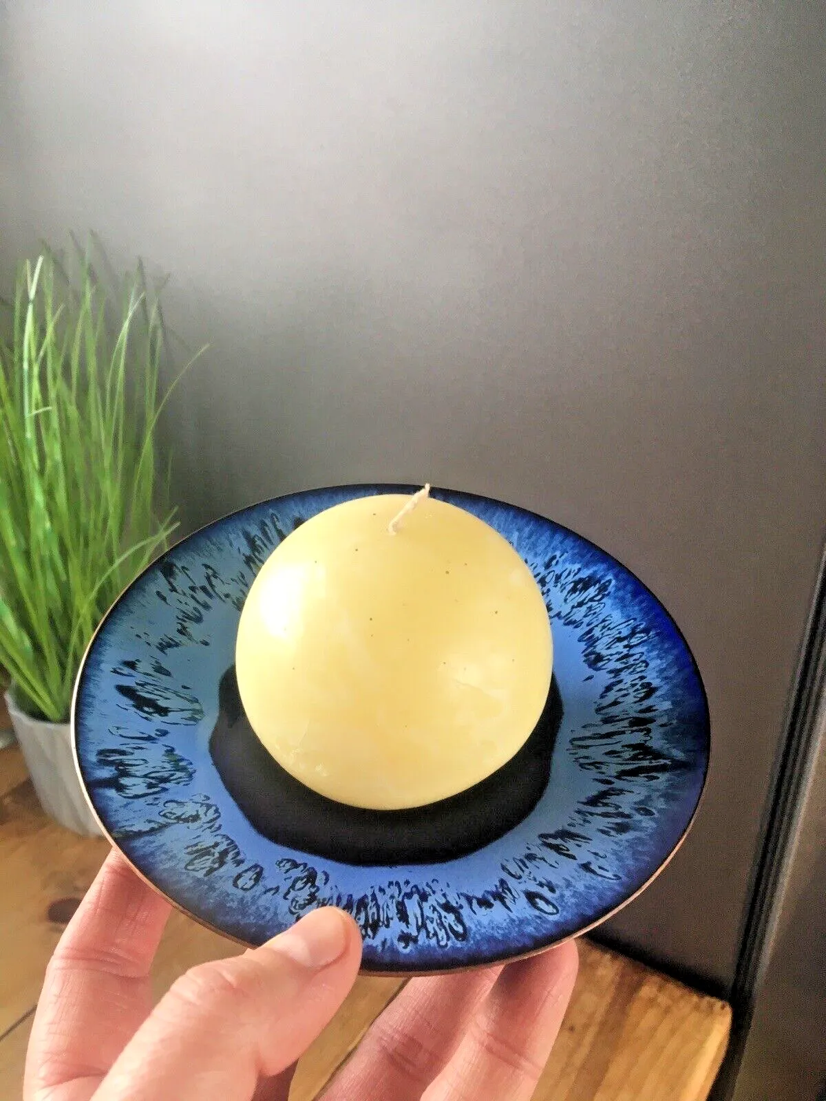 photo vinterior Mid Century Modern Fischland 60s Enamel Eyeball Dish Spike Candle Holder Vintage