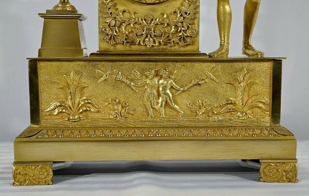 photo vinterior Gilt Bronze Clock   Early 19th Century