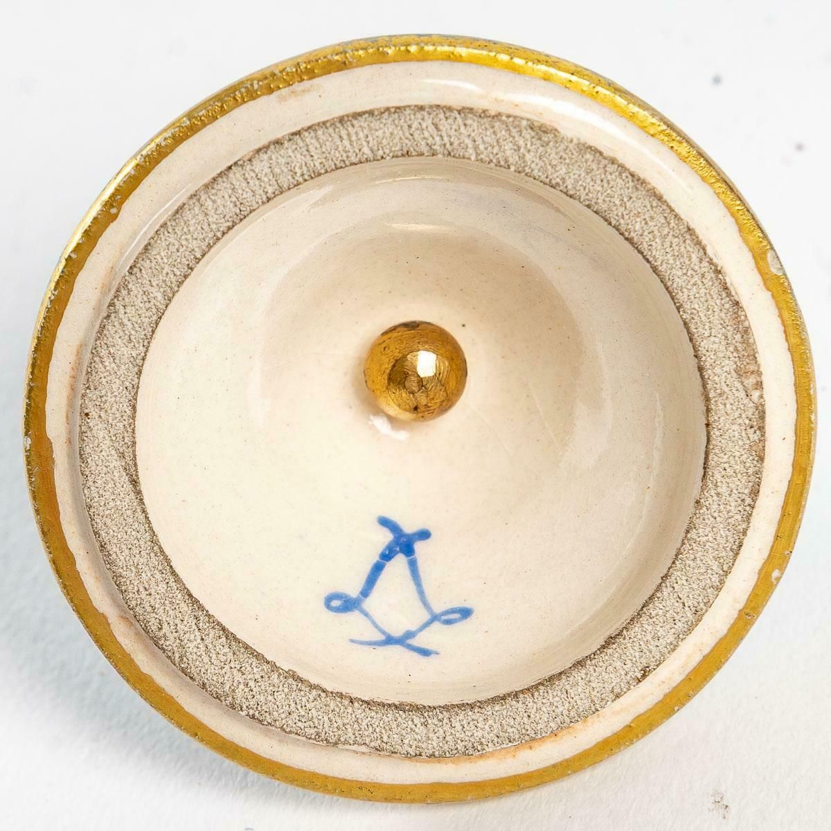 photo furniture Pair Of Small Vases In Sevres Porcelain