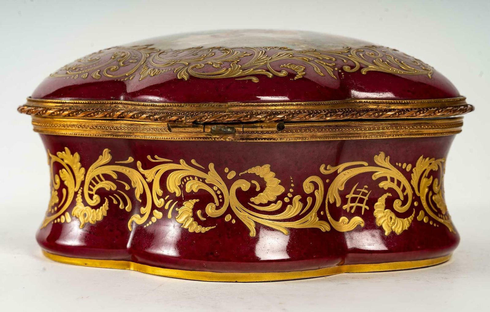 Important Box, Sèvres Porcelain Box, Napoleon III Period photo Home Decor