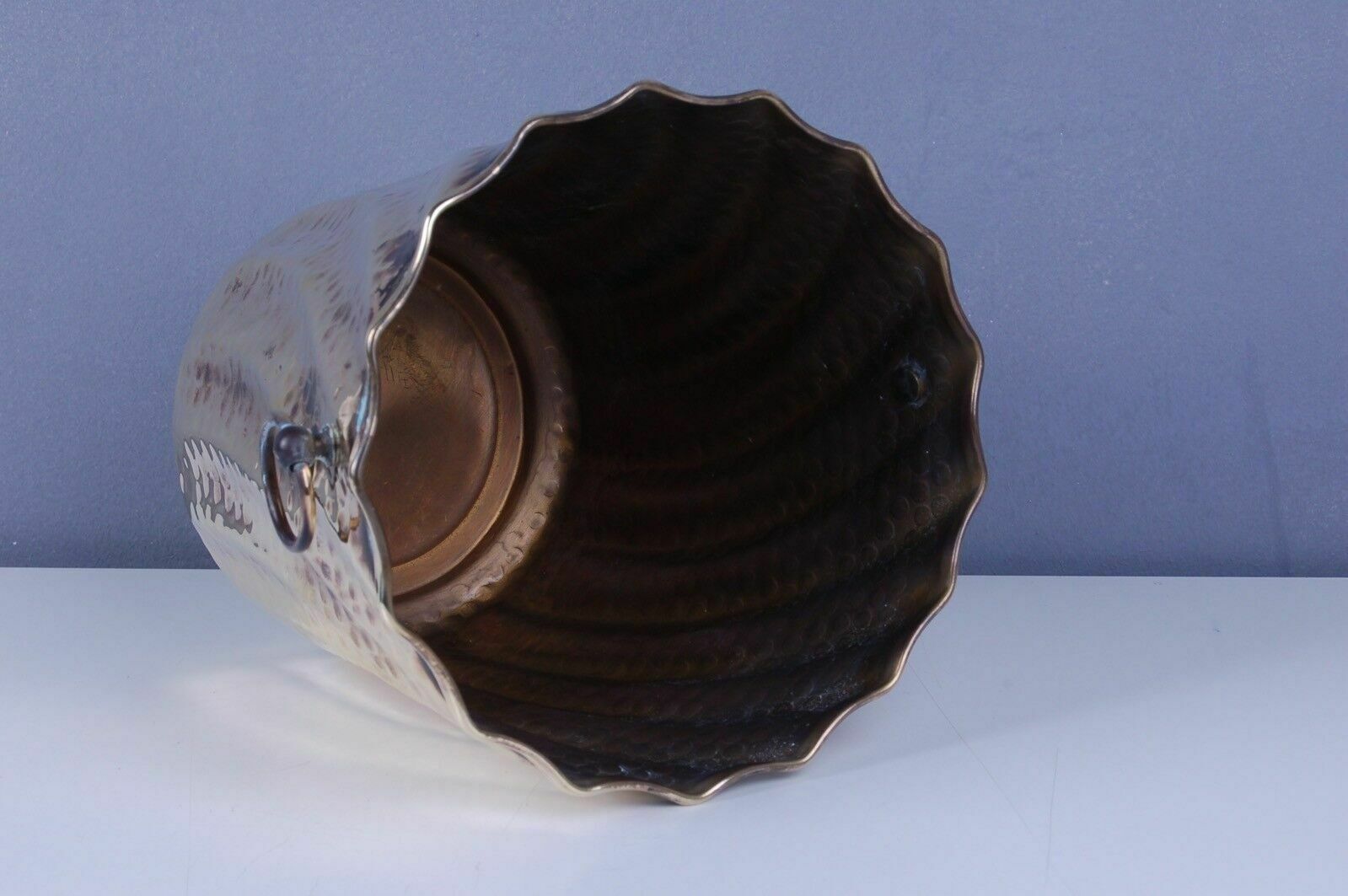 Design Ice Bucket In Brass, A Modern Object And A Furnishing Accessory photo 52.0
