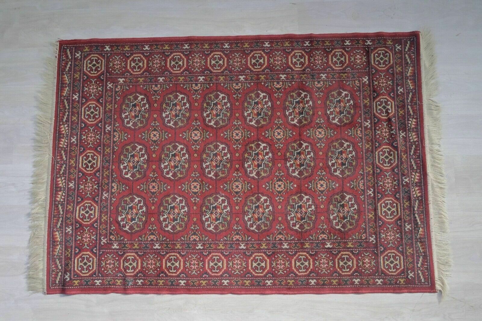 Medium Size Due Palme Zenit Wool Carpet Red With Fringes