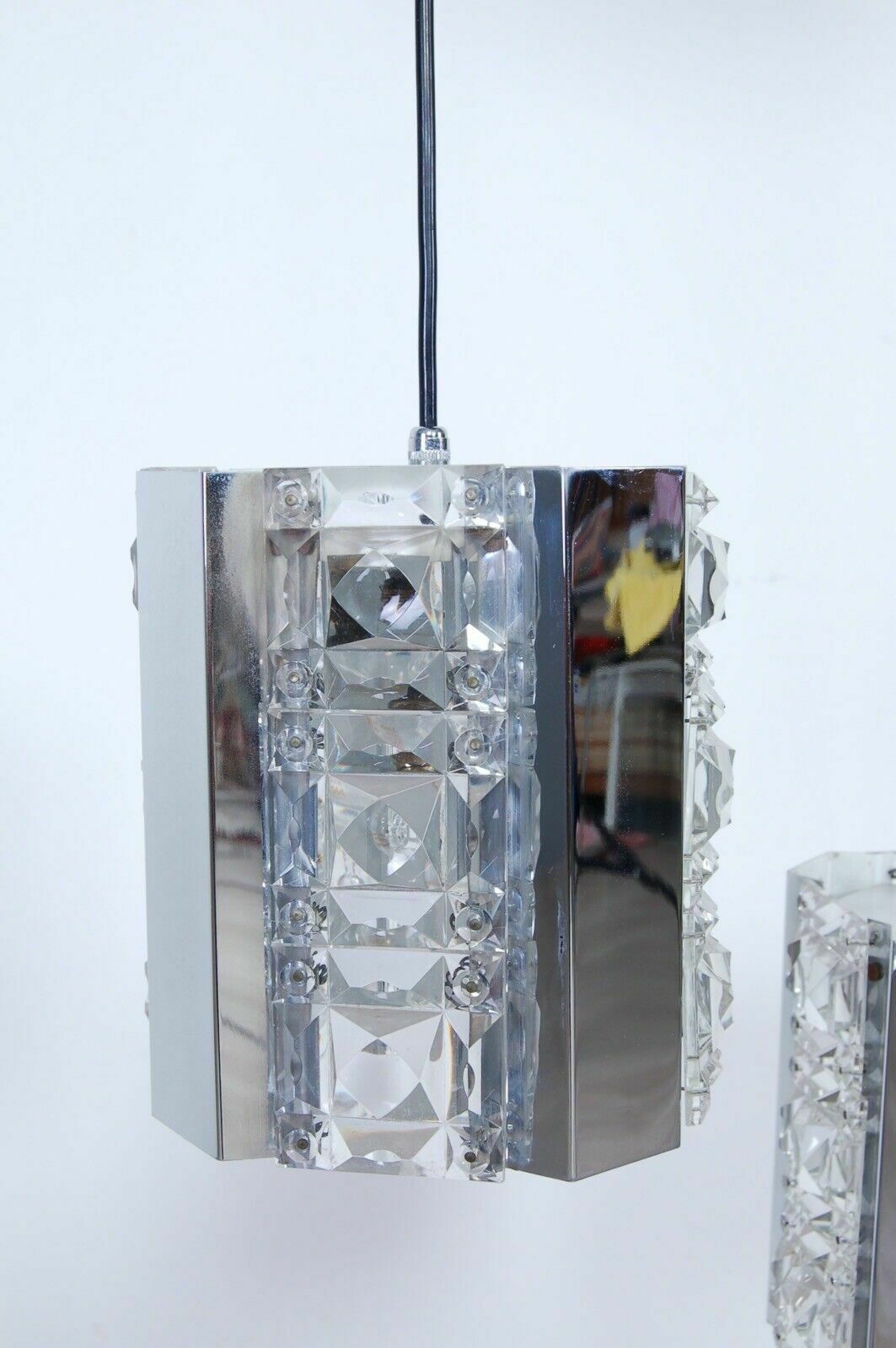 Chandelier With Three Adjustable Pendant Lights Design From The 70s And 80s Modern Living photo vinterior