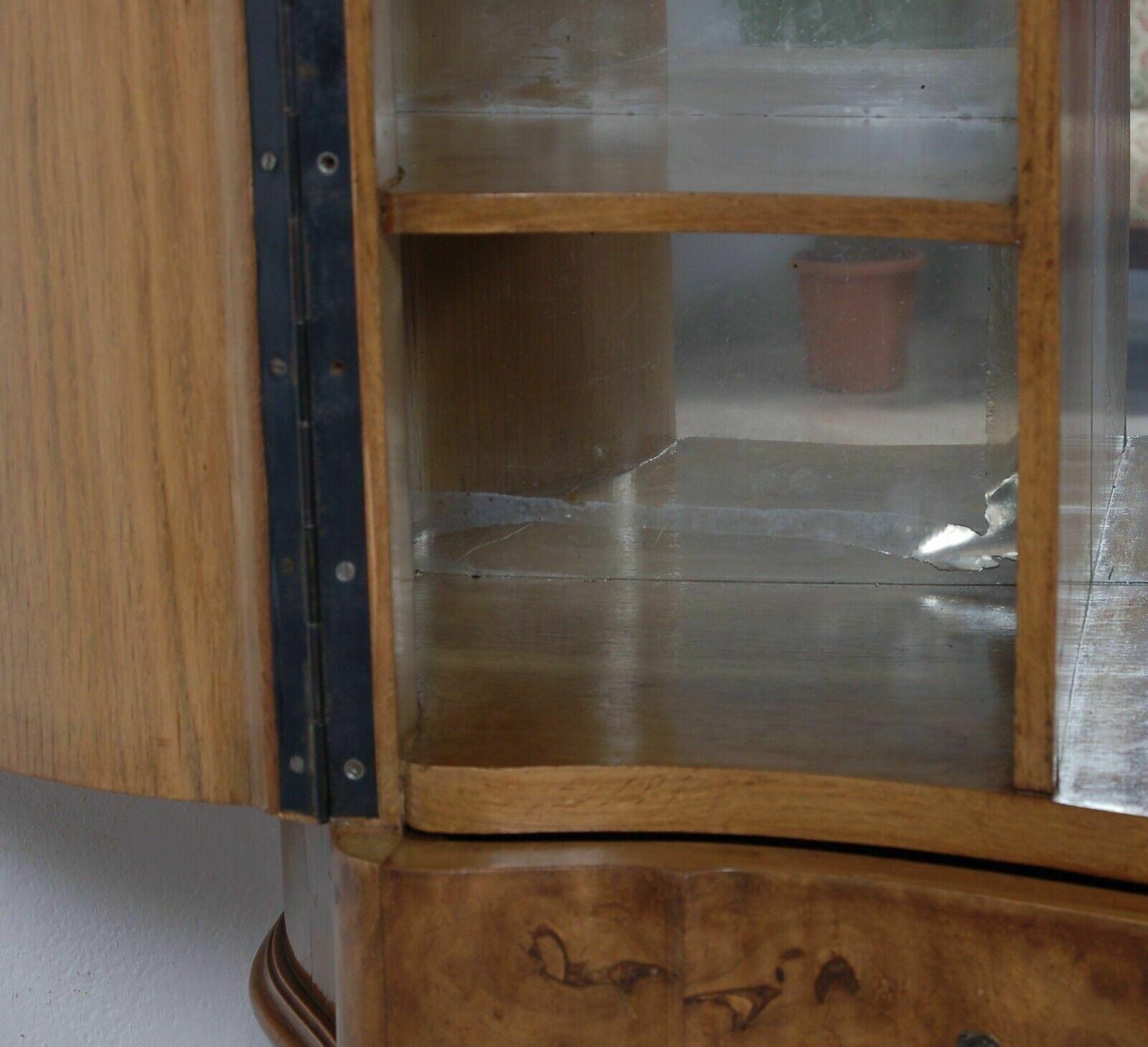 Vintage Furniture Design From The 50s. Bar Cabinet In Briar With Mirror Fronte Mosso photo buy