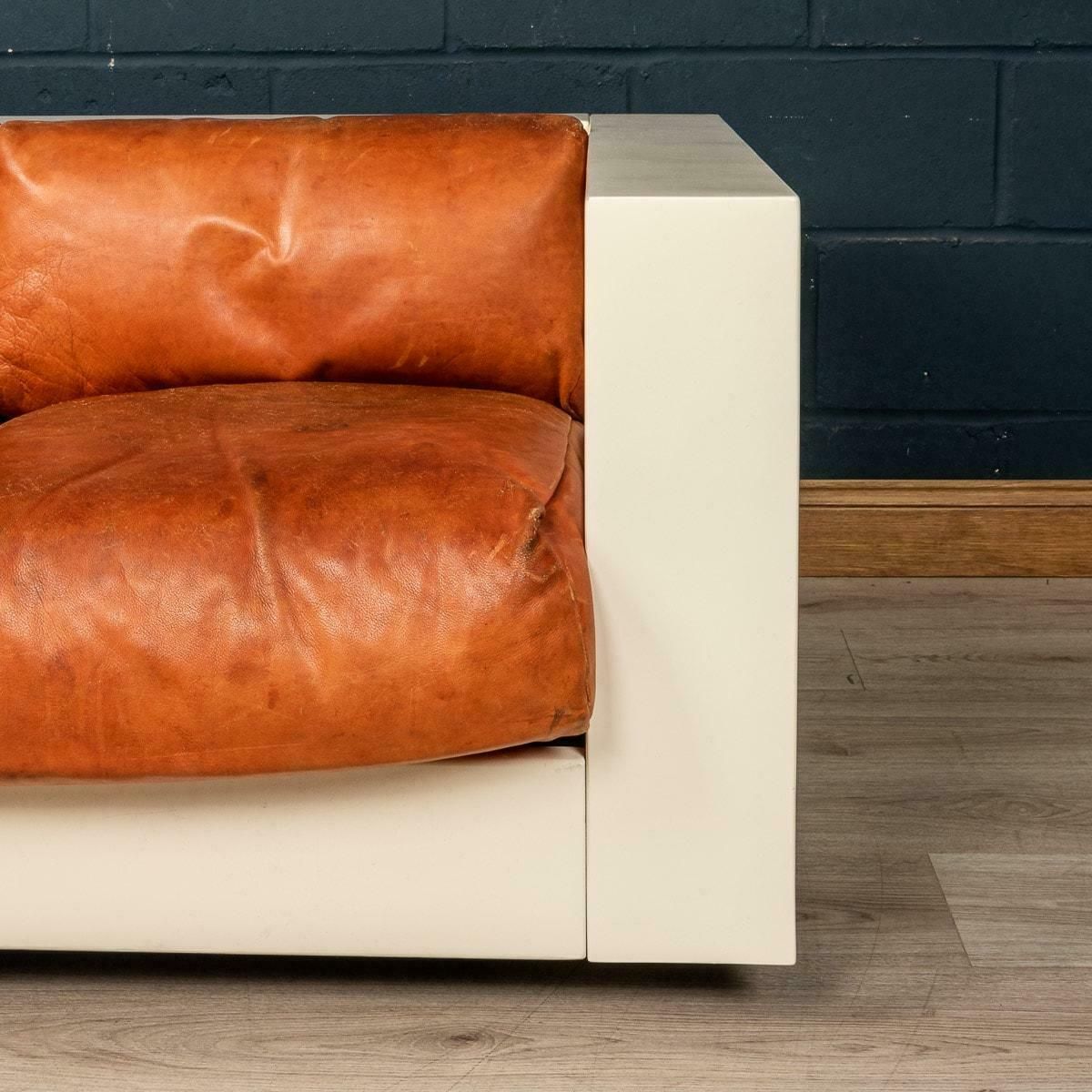 photo for sale 20th Century Two Seater Sofa By Lella And Massimo Vignelli For Poltronova