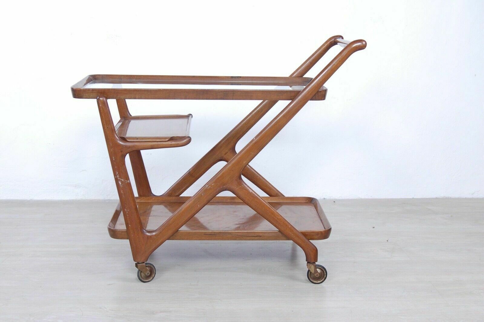 Cesare Lacca For Cassina Bar Trolley With Beech Wood Design From The 1950s photo 900.0