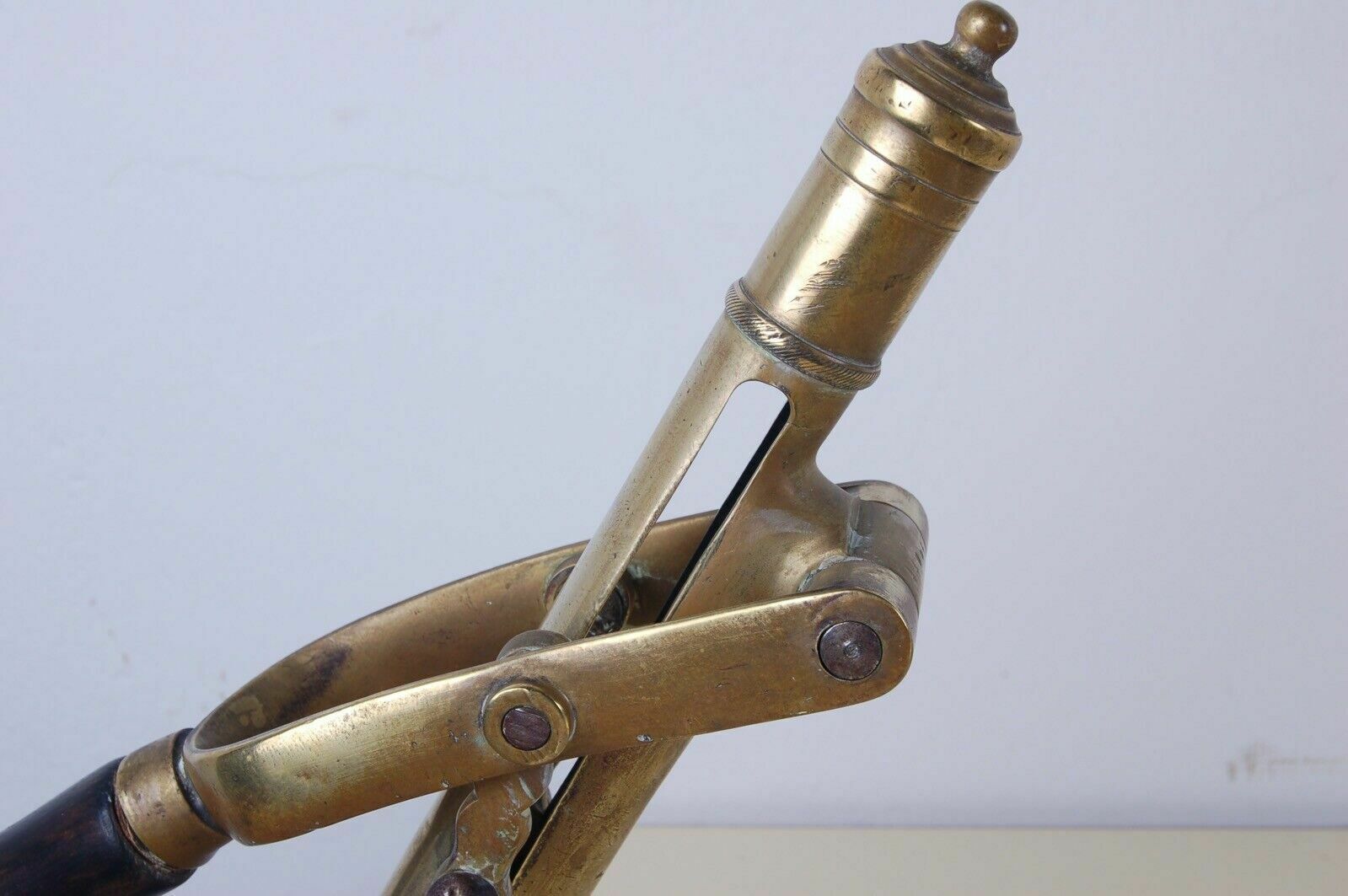 Bench Corkscrew In Brass With Iron Vice The Merritt English Lever Mid 800 photo Home Decor