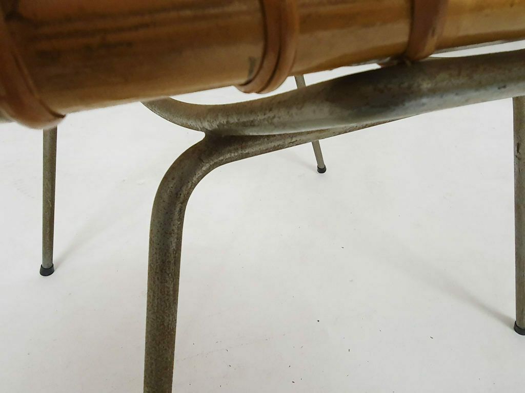 Vintage Rotan En Metalen Eetkamerstoel photo vintage