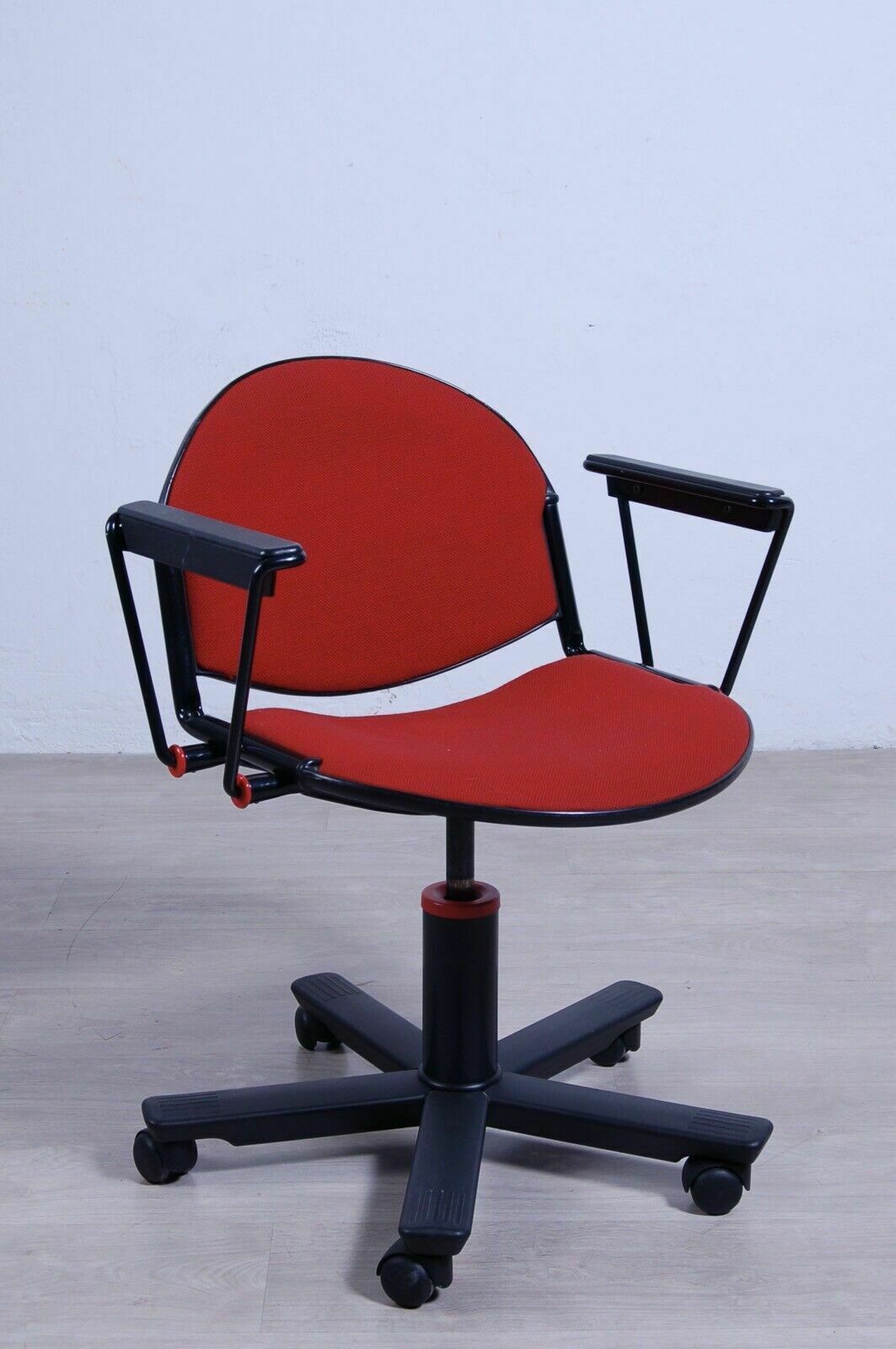 Modulamm Red Swivel Office Chair Designed By Lucci Orlandini From The 1990s