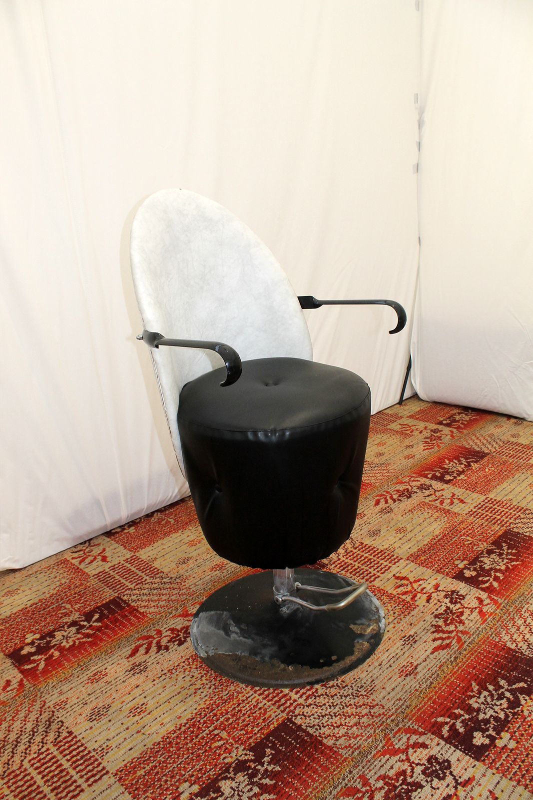 Leather Swivel Hairdressing Salon Chair, 1980´S photo buy