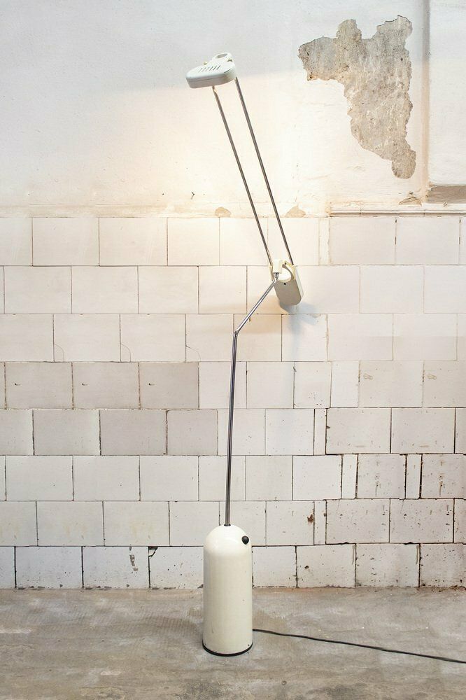 Gewrichte Halogeenlamp, Italië, Jaren 1970 photo furniture
