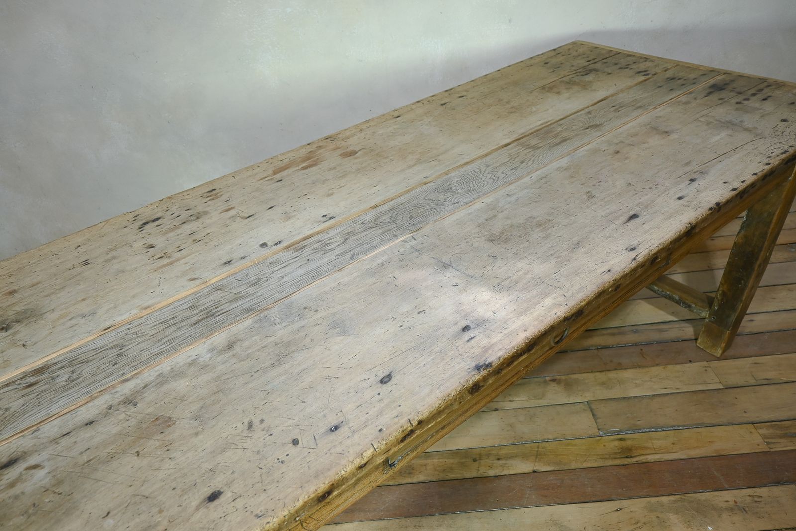3200.0 19th Century French Sycamore & Oak French Refectory Farmhouse Table photo