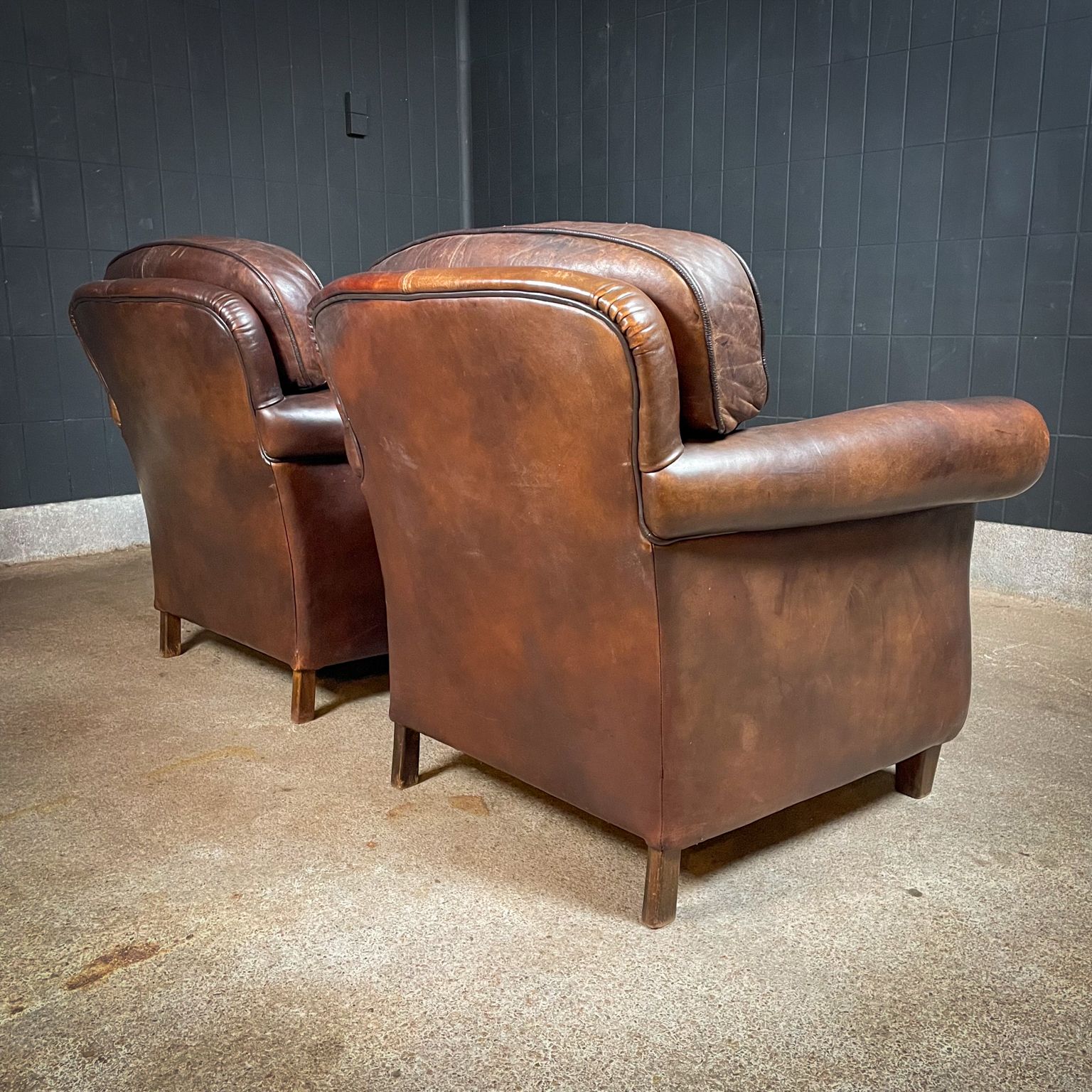Vintage Brown Leather Armchairs – Set Of 2 Pieces photo 1371.0