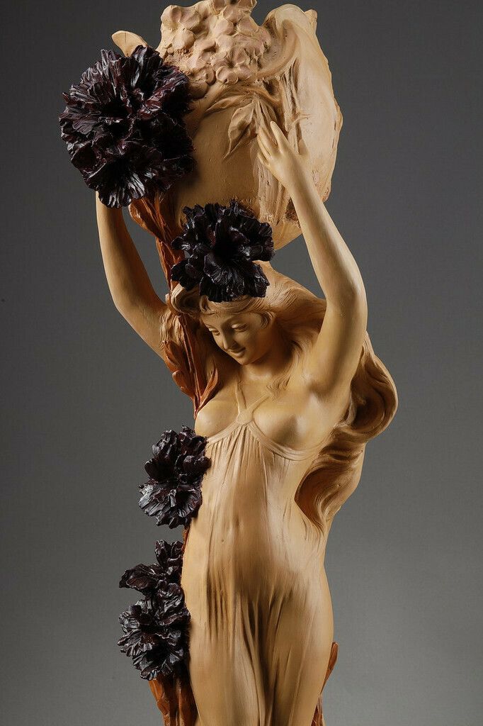 Polychrome Terracotta Sculpture, "Woman With A Basket" Signed Capaldo, 20th Century photo Home Decor