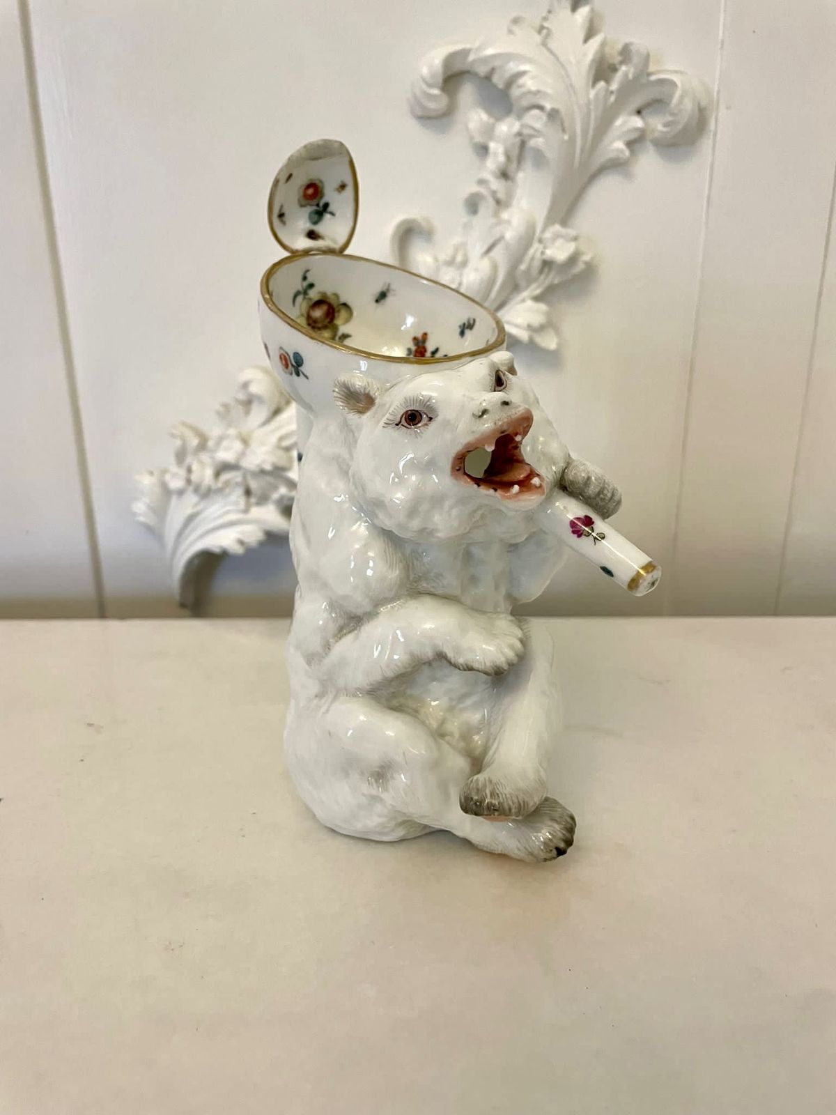 Rare Antique Early Period Meissen Porcelain Jug