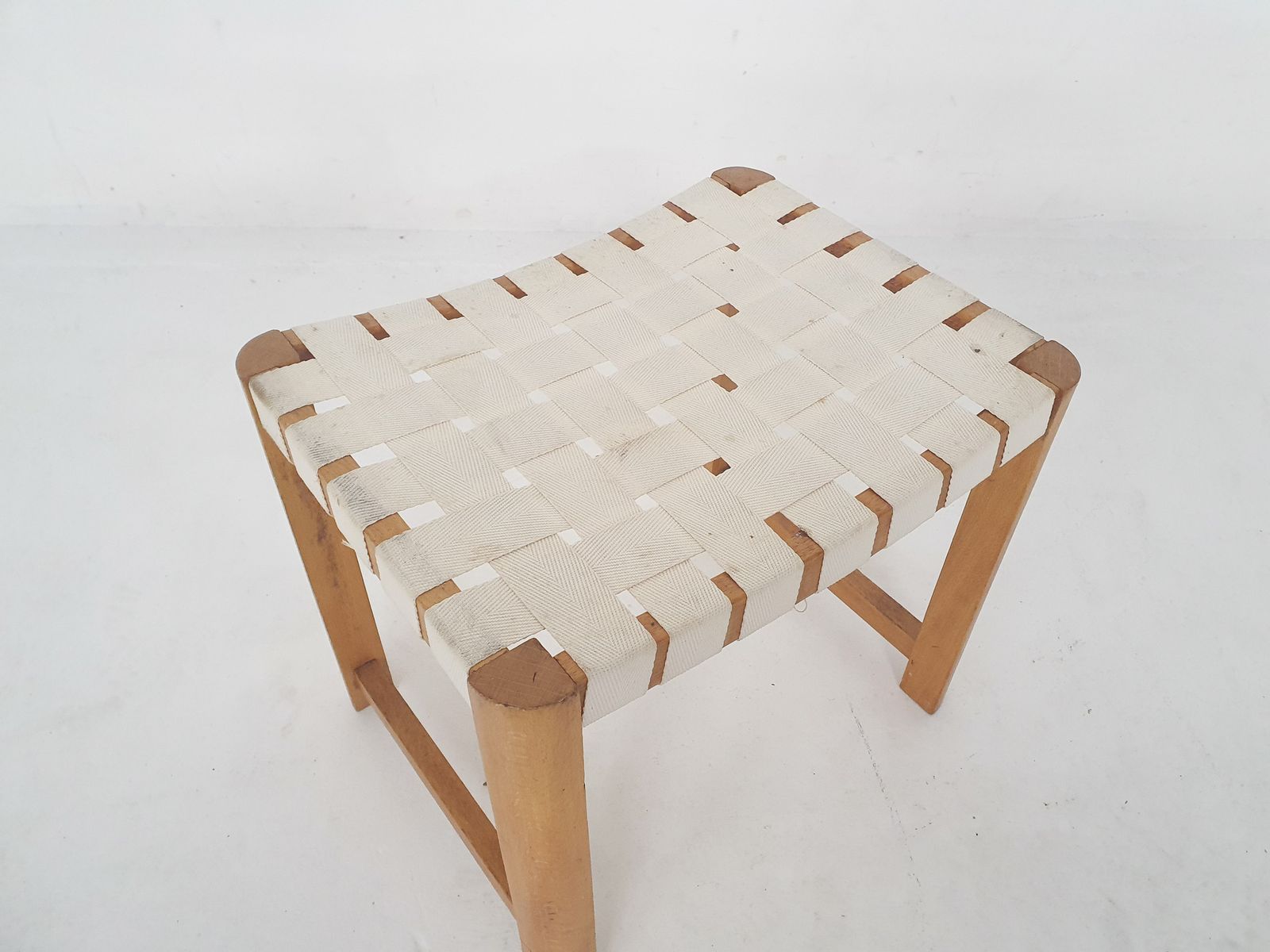 Scandinavisch Modern Houten Krukje Met Witte Banden, Jaren 1970 photo vinterior