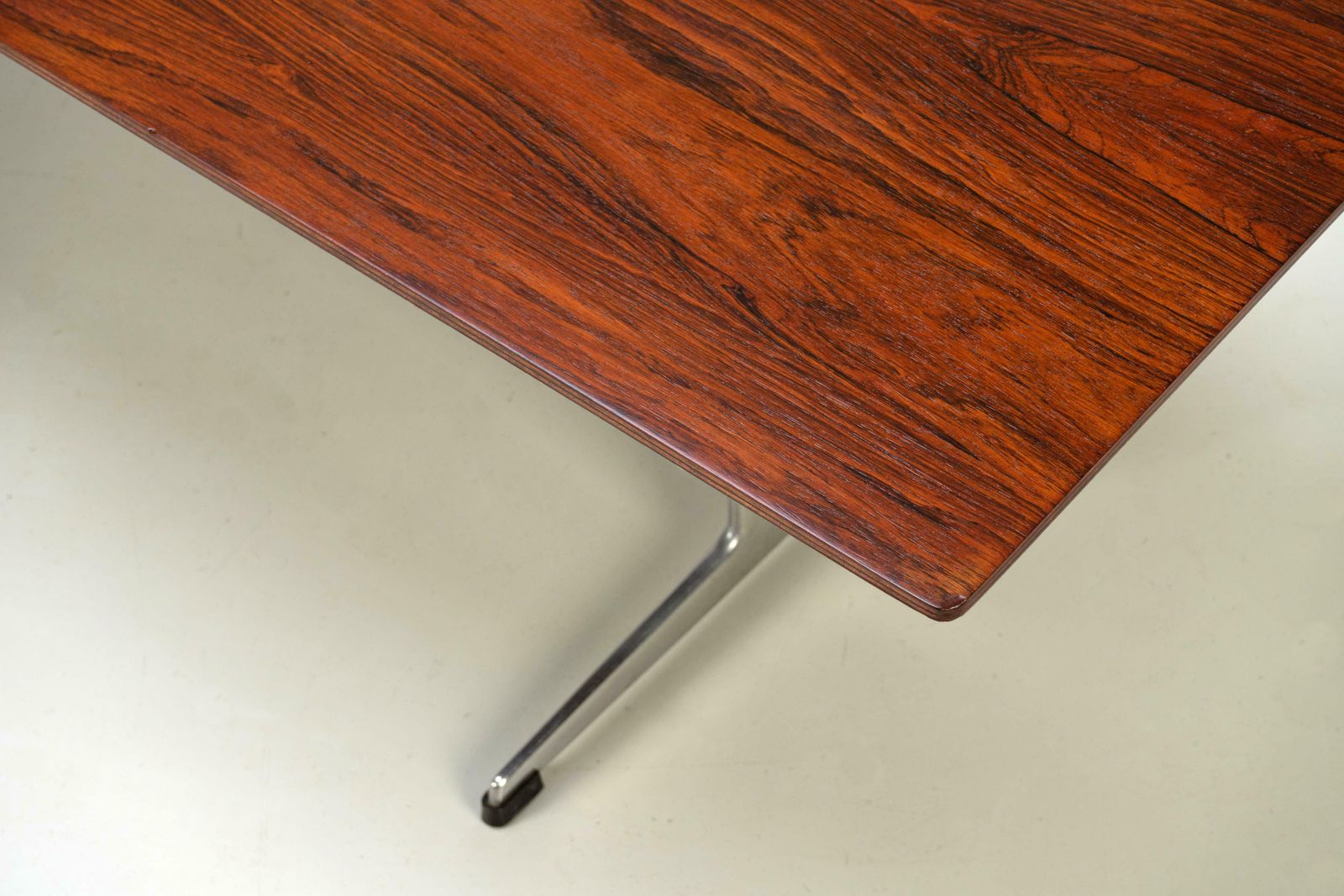 Danish Modern Rosewood Coffee Table By Arne Jacobsen For Fritz Hansen, 1960s photo Furniture