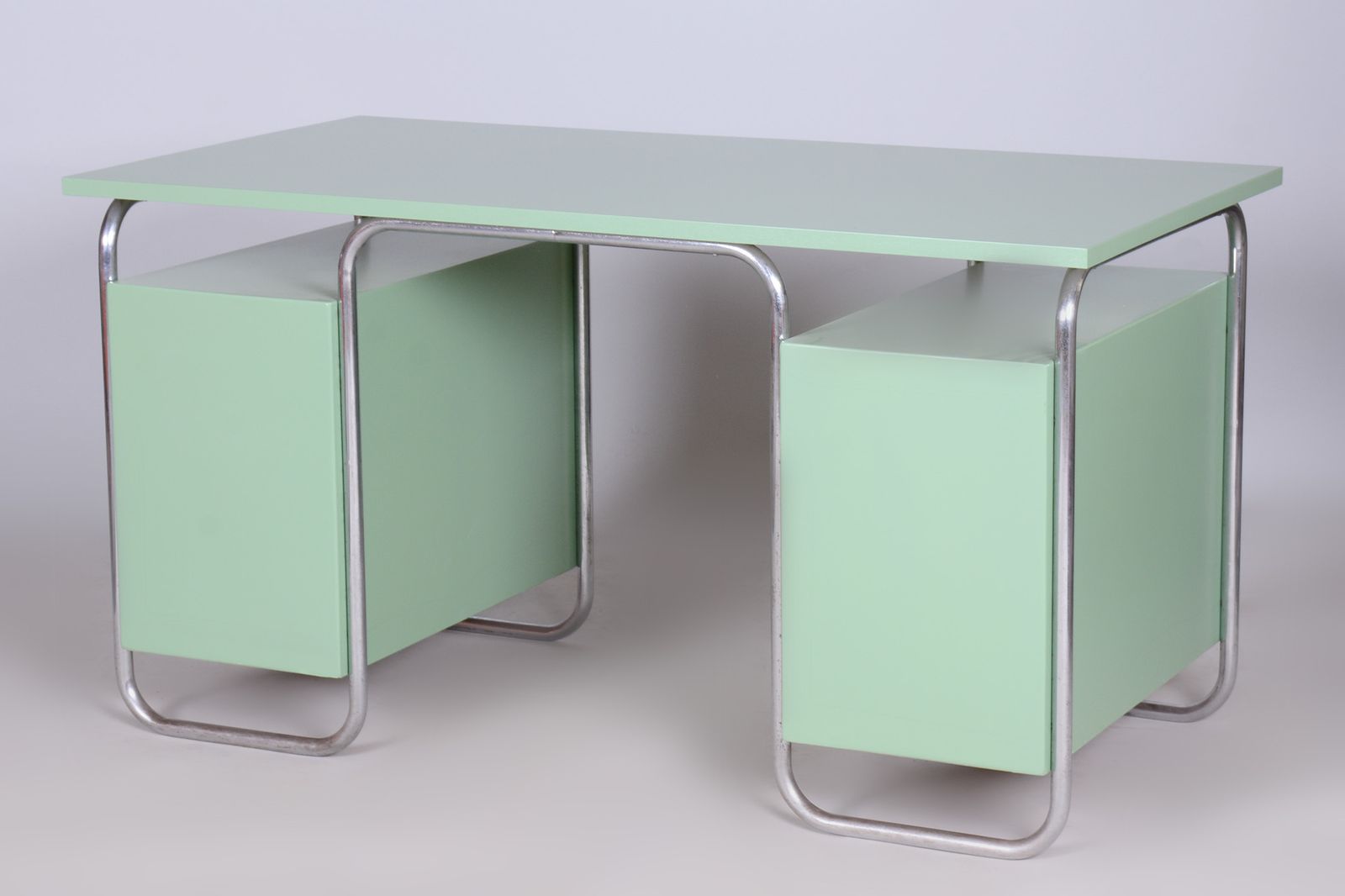 4550.0 Bauhaus Writing Desk And Chair, Marcel Breuer, Thonet, Chrome Plated Steel, Lacquered Wood, Czechia, 1930s photo