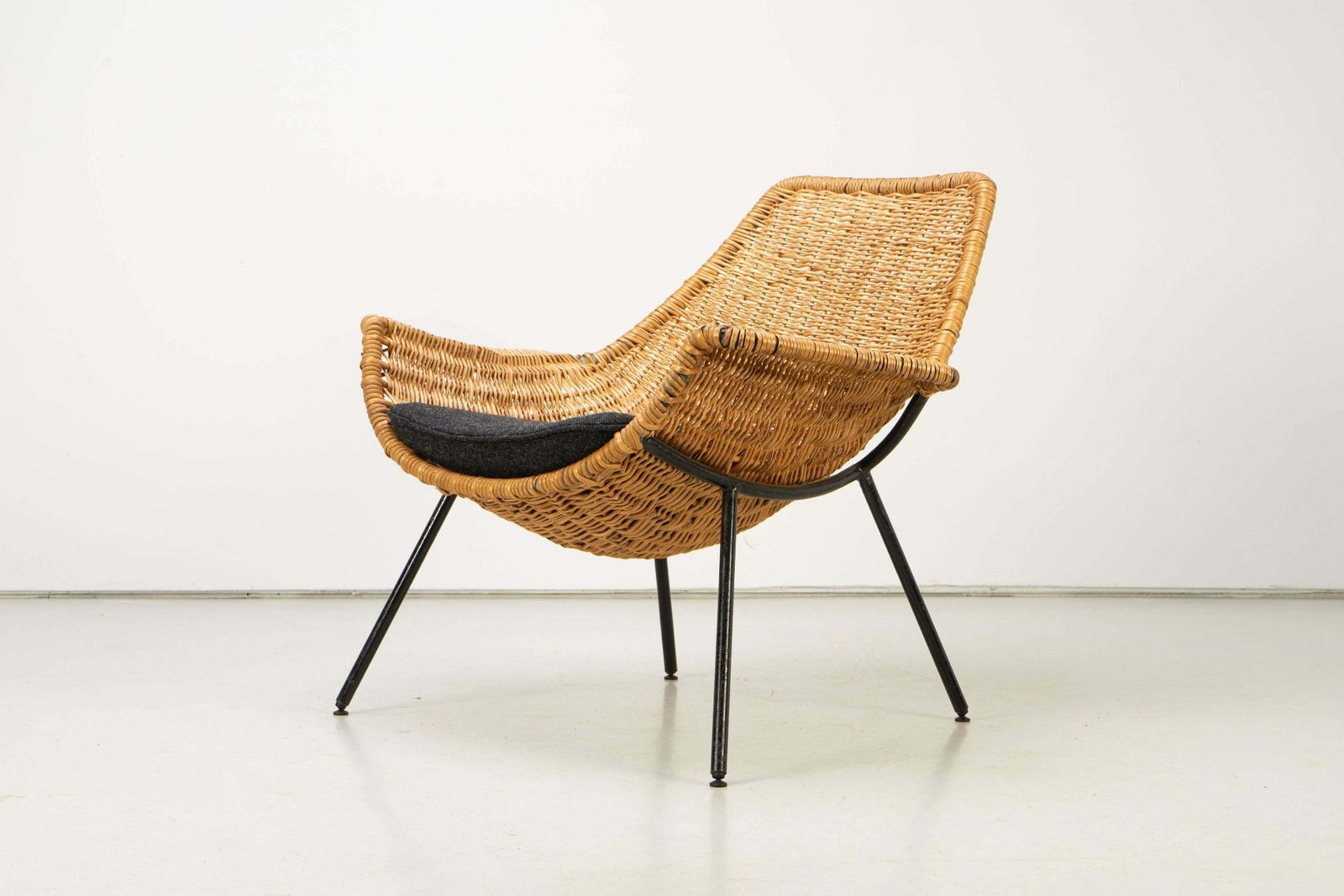 Mid Century Modern Rattan Lounge Chair By Giancarlo De Carlo, Italy, 1954 photo furniture