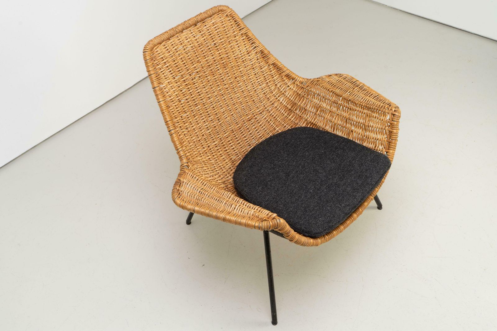 Mid Century Modern Rattan Lounge Chair By Giancarlo De Carlo, Italy, 1954 photo vintage