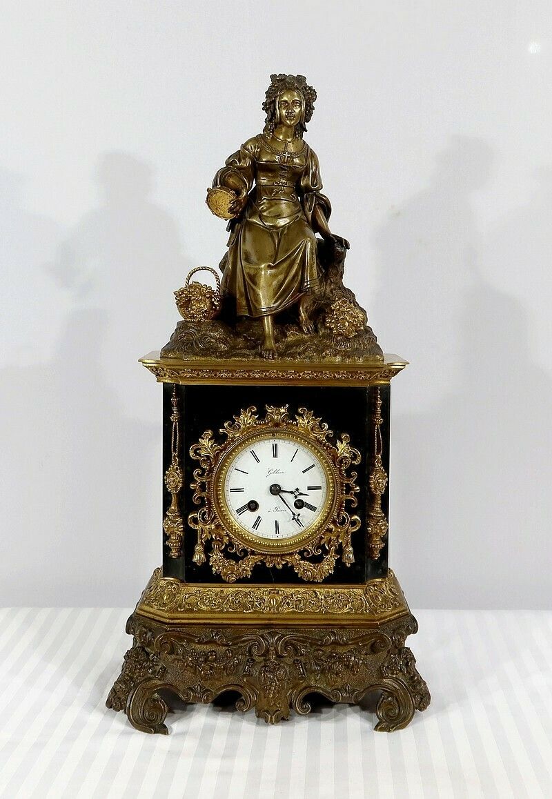 Marble And Bronze Pendulum, Louis XVI Style, Restoration Period – Early 19th Century