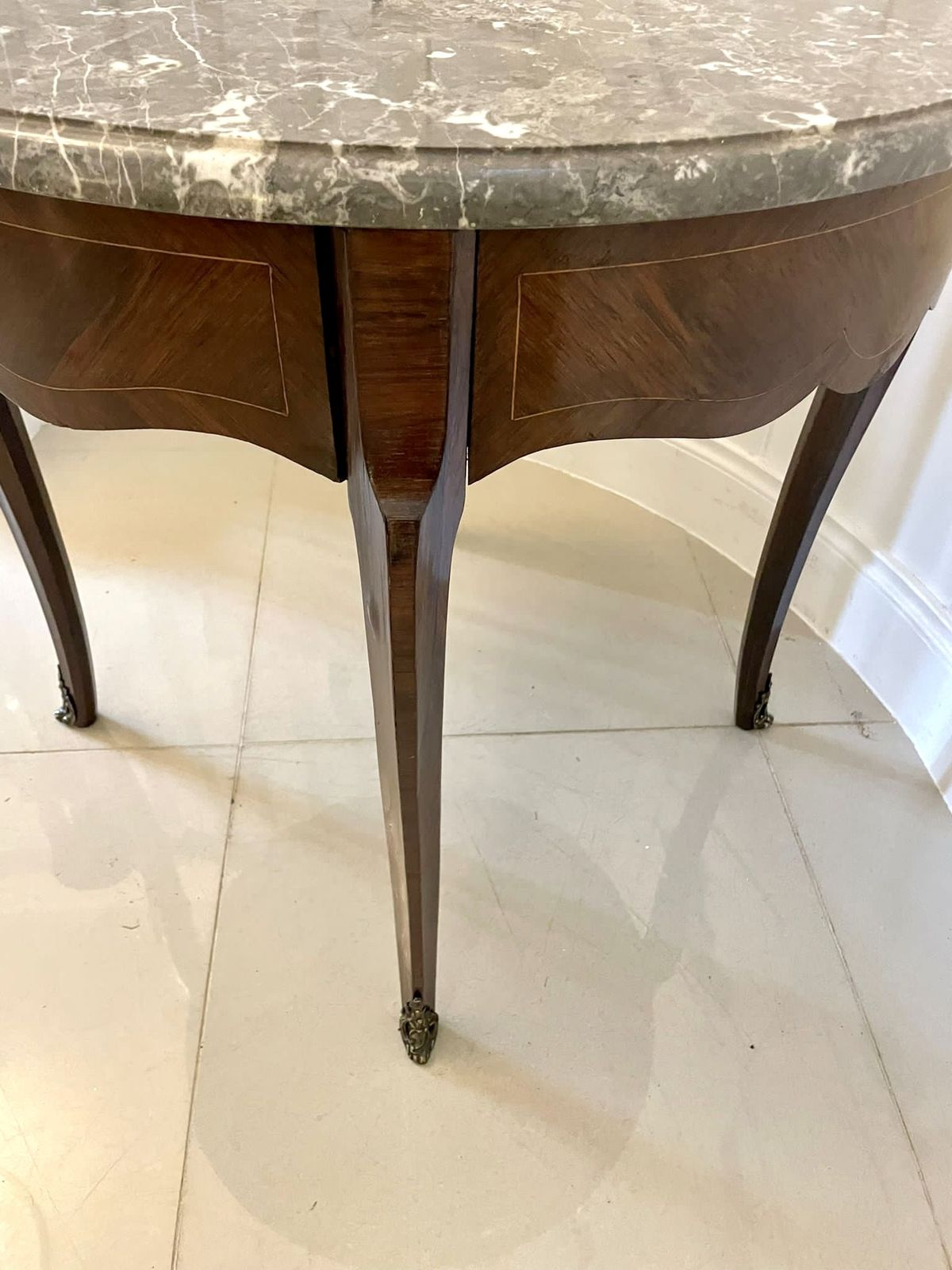 Antique Quality French Freestanding Kingwood Marble Top Lamptable photo for sale