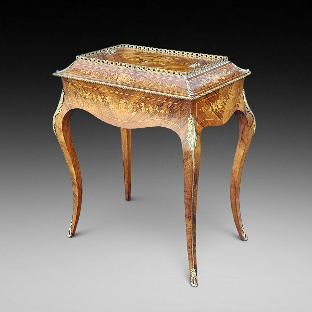 Victorian Inlaid Kingwood Planter Jardiniã¨Re Table