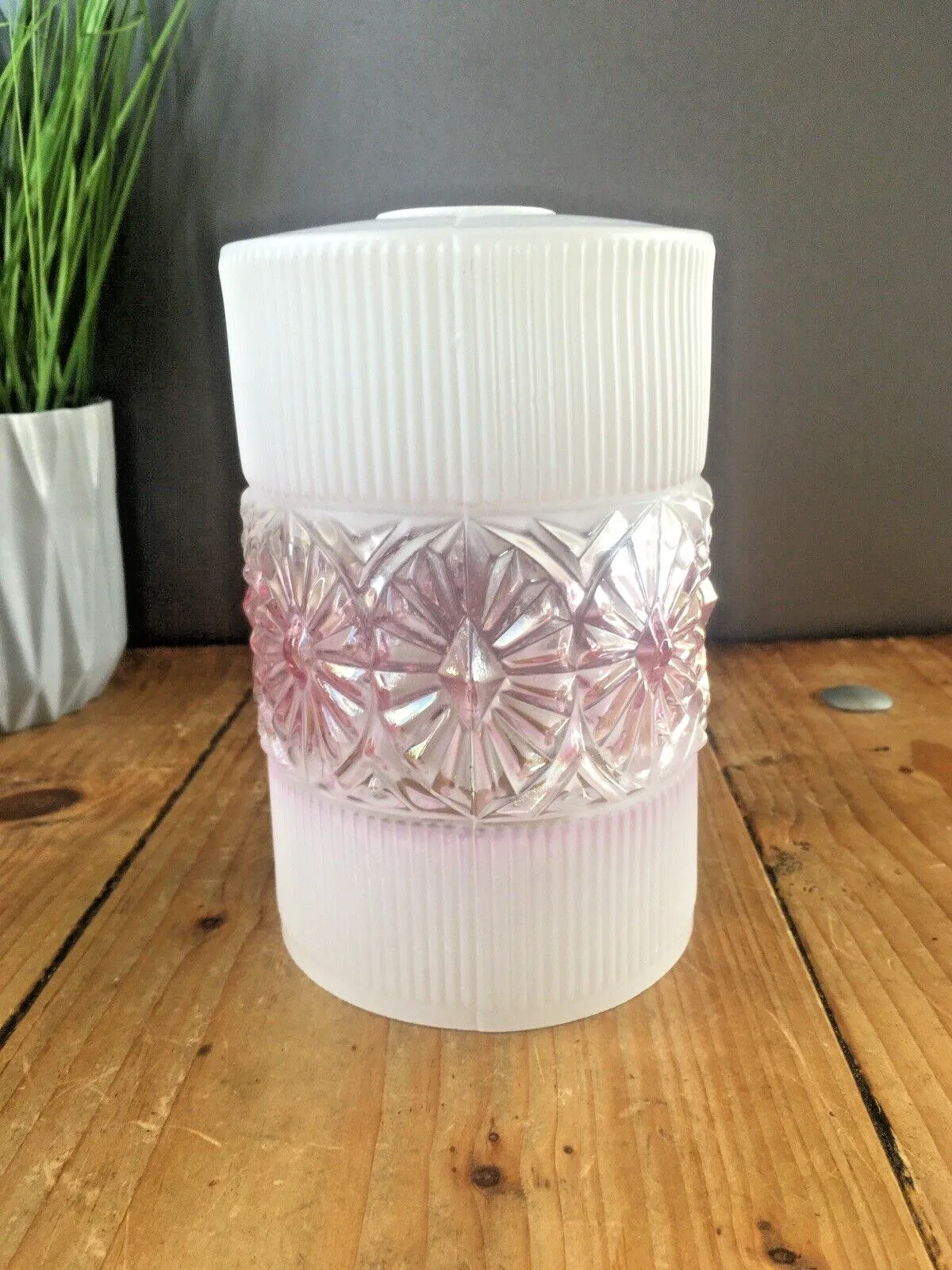 Retro 60's White & Lilac Rippled Textured Floral Glass Lamp Shade Vintage 70's photo buy