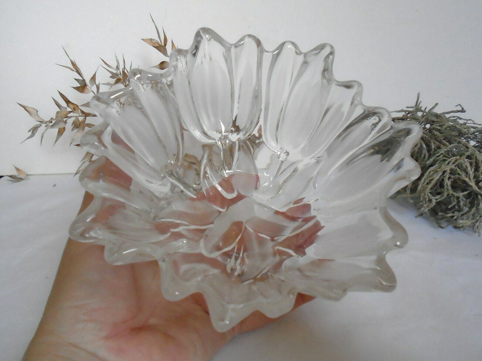 Beautiful Vintage Pressed Glass Bowl, Clear Faceted Glass Basin, Tulip Design, Spring Bowl