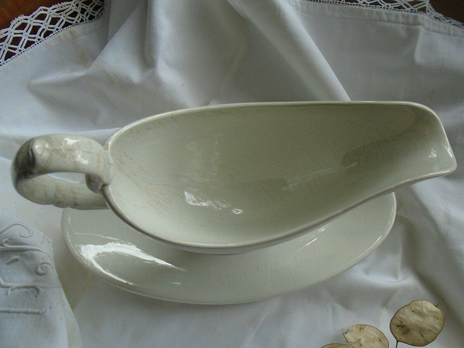 Beautiful Antique French Ironstone Choisy Le Roi Sauciere / Sauce Boat, Glazed Cream, Saucer Attached photo for sale