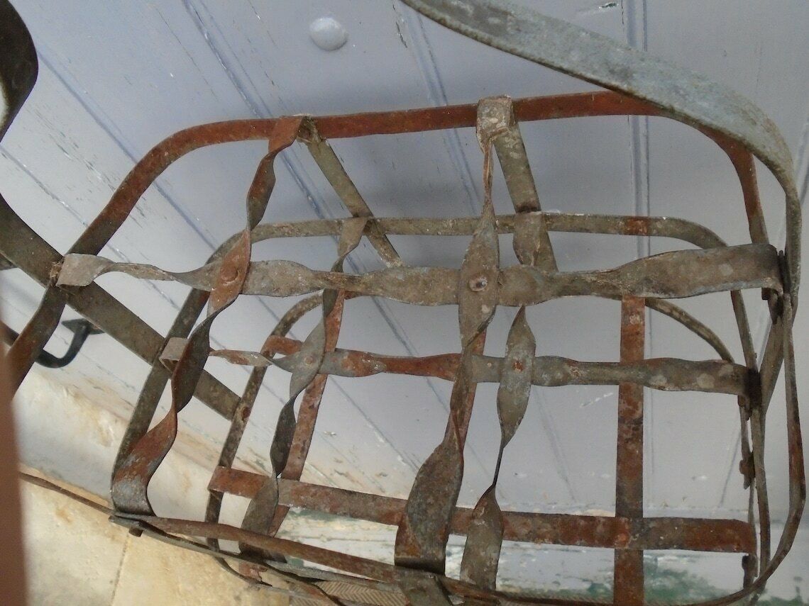 Antique French Galvanized Zinc 6 Bottle Carrier, Tall Metal Bottle Carrying Rack, Rustic Kitchen Rack, Industrial Kitchen photo vintage