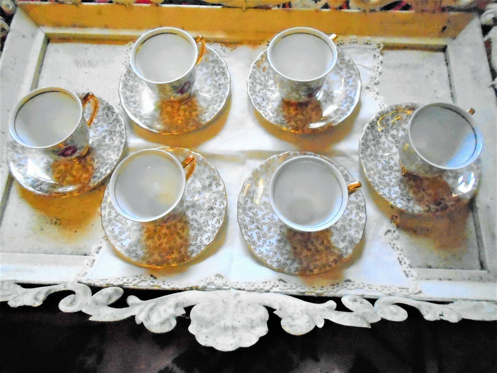 photo furniture 6 Vintage Espresso Coffee Cups And Saucers, Czech Rgk Zimco, Tasses à Café, Gilded With Rose Motif, Art Deco Coffee Cups