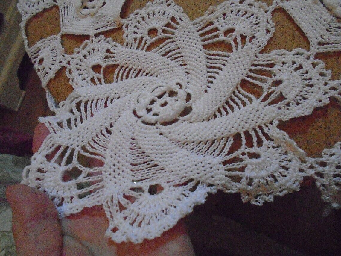 Stunning Vintage White Crochet French Table Square, Table Doily, Tablecloth For Small Table, 25" X 25" photo 58.0