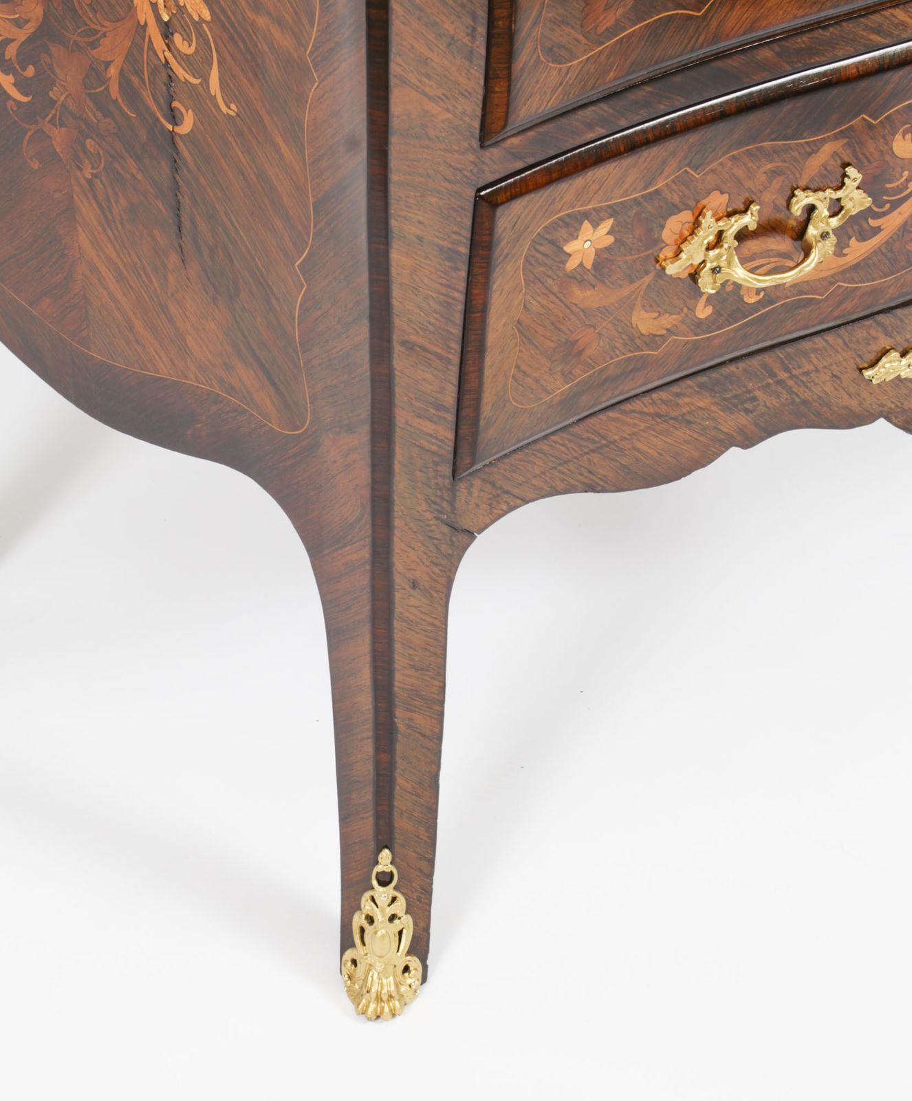 photo vintage Antique French Louis Revival Marquetry Chest Of Drawers 19th C