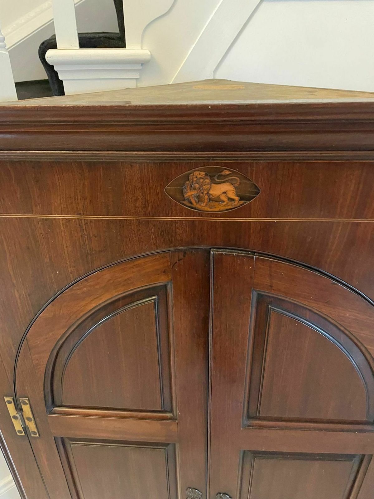 Fine Quality Antique Mahogany Hanging Corner Cabinet photo buy