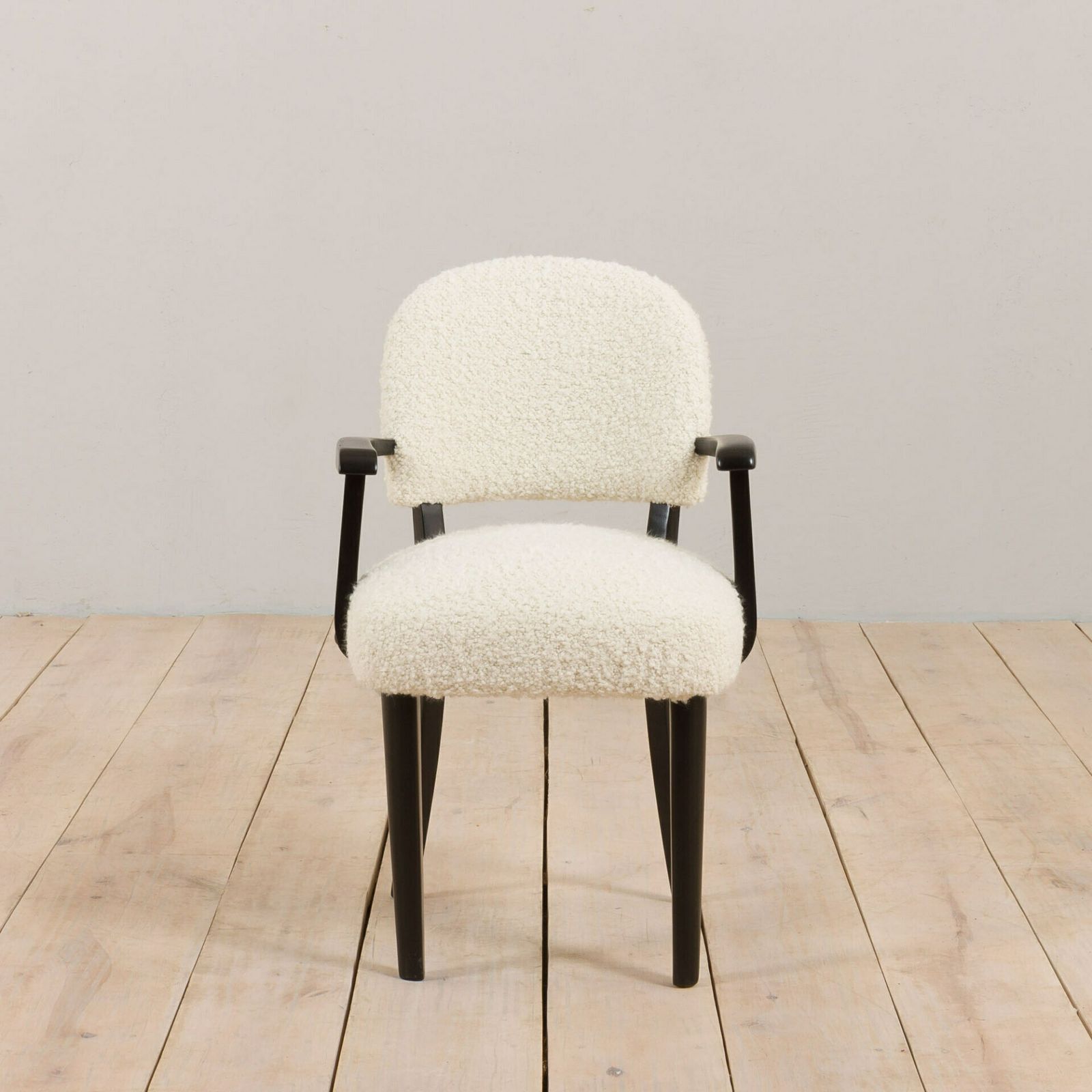 Set Of Eight Dining Paris Hotel Chairs By Thonet France 1950s photo 3053.0