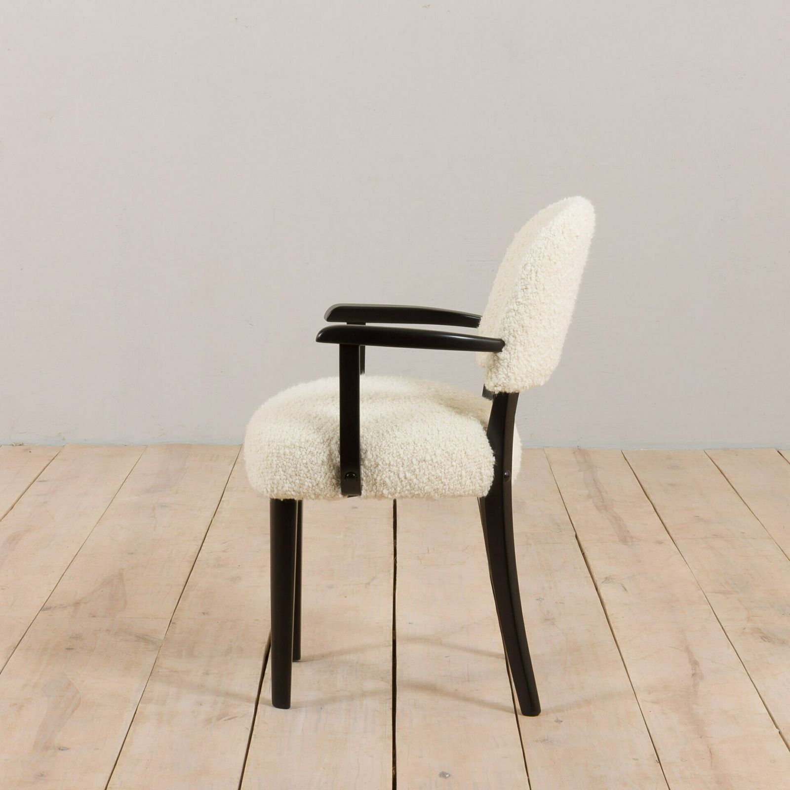 Set Of Eight Dining Paris Hotel Chairs By Thonet France 1950s photo buy