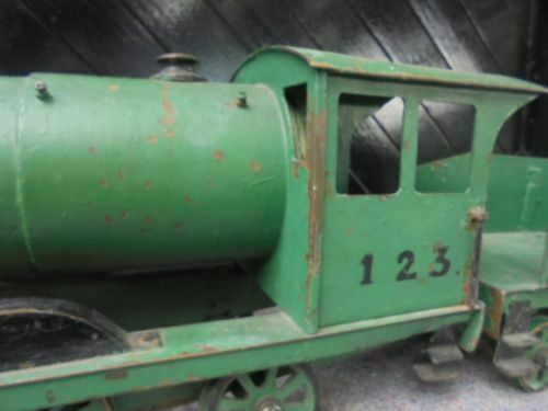 photo furniture Antique Solid Brass Scale Built Model Of A Train C.1900