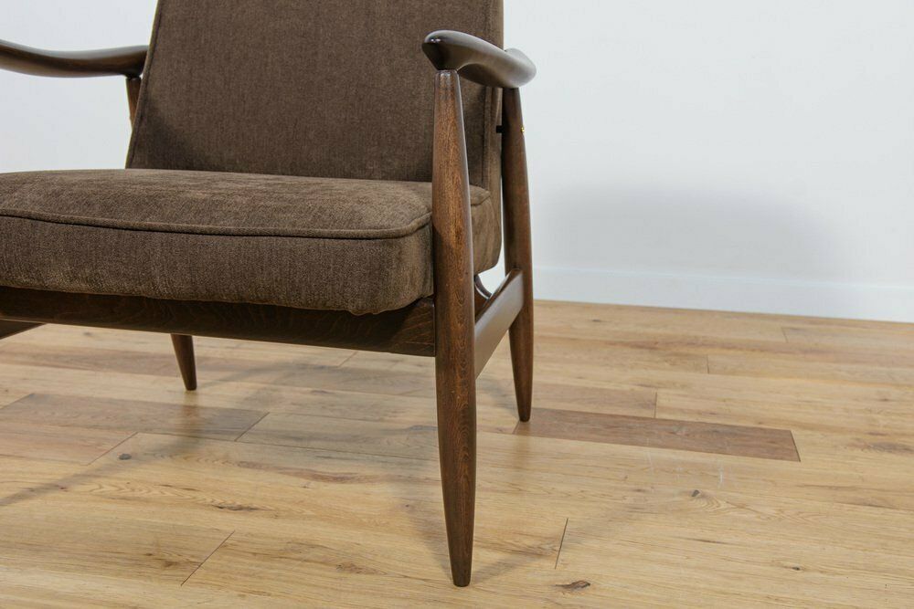 photo furniture Gfm 87 Armchair By Juliusz Kedziorek For Gościcińskie Furniture, 1960