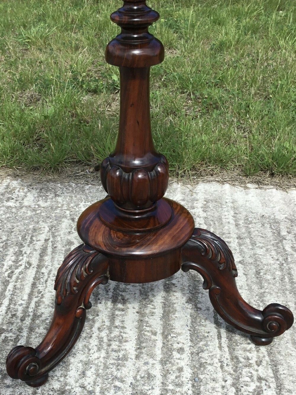 Rosewood Pole Screen Of Grand Proportions photo buy