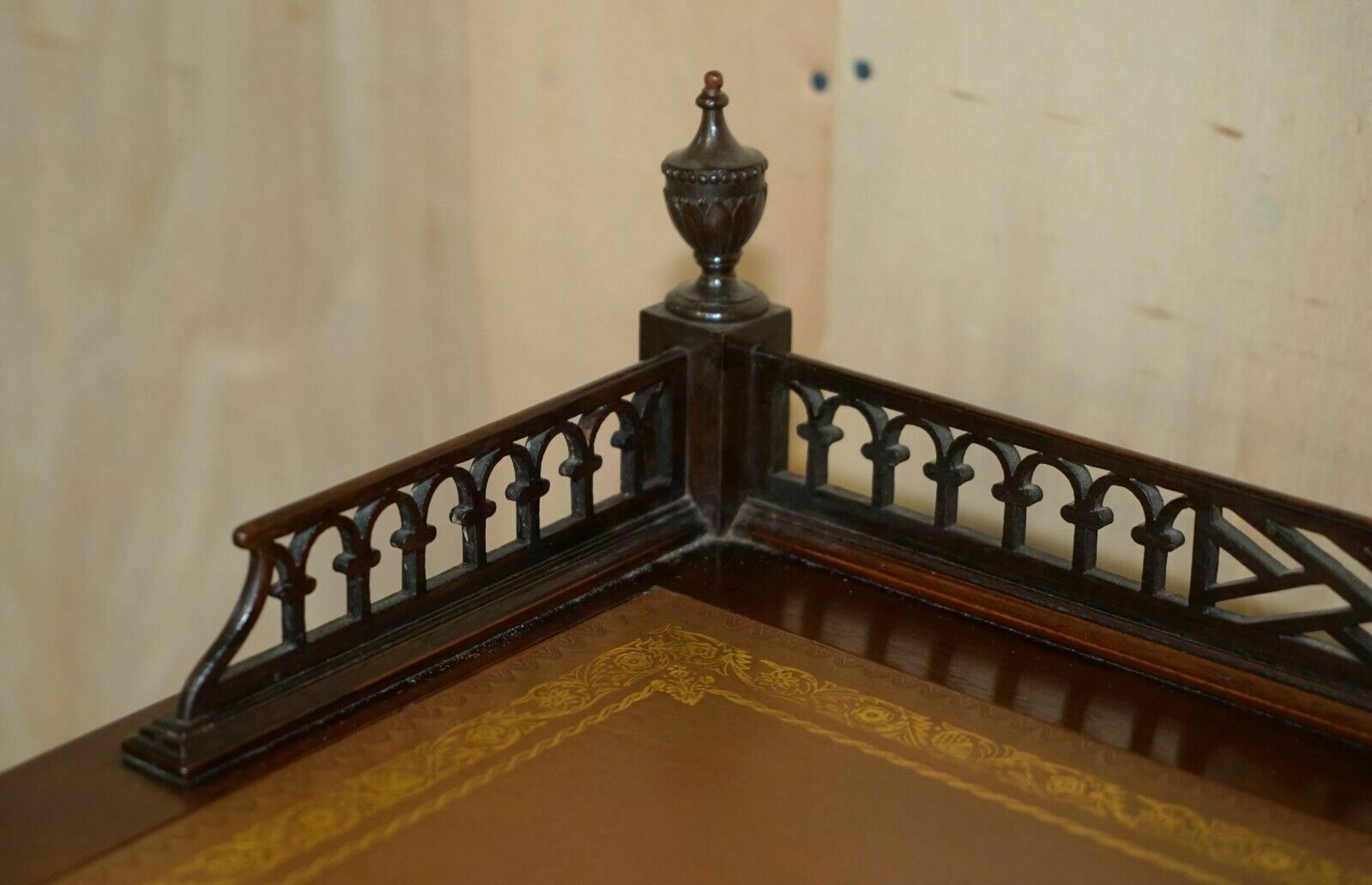 Important Original Edward & Roberts Restored Chinese Thomas Chippendale Desk photo vinterior