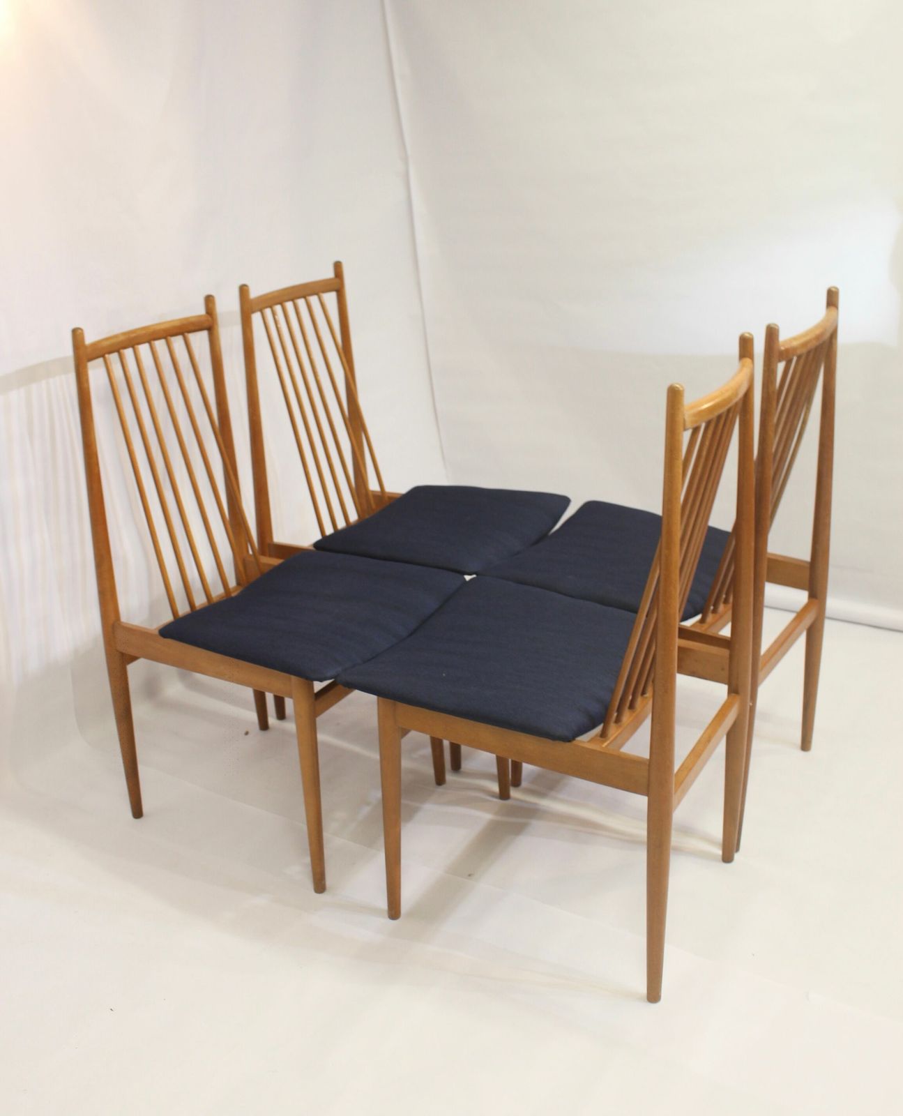 photo furniture Set Of 4 Scandinavian Chairs From The 70s