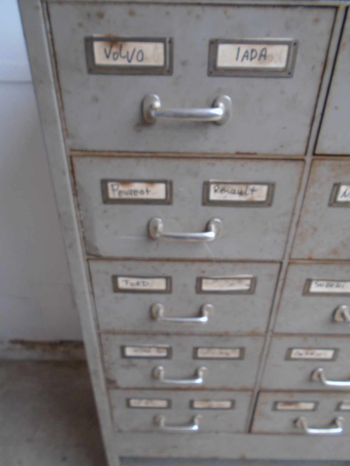 495.0 A Large Heavy 1930s Art Deco Original Metal 15 Drawer Chest Of Drawers photo